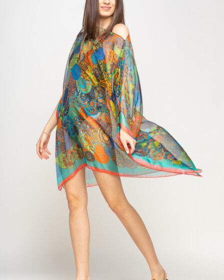 Rochie de plaja tip poncho cu mandale multicolore si margine corai cu turcoaz